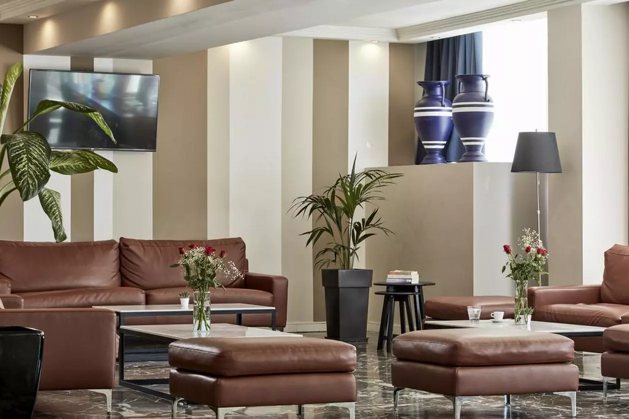 BESTWESTERN_SHABAVIZ (7).jpg